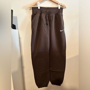 Nike Brown High-Rise Sweatpants